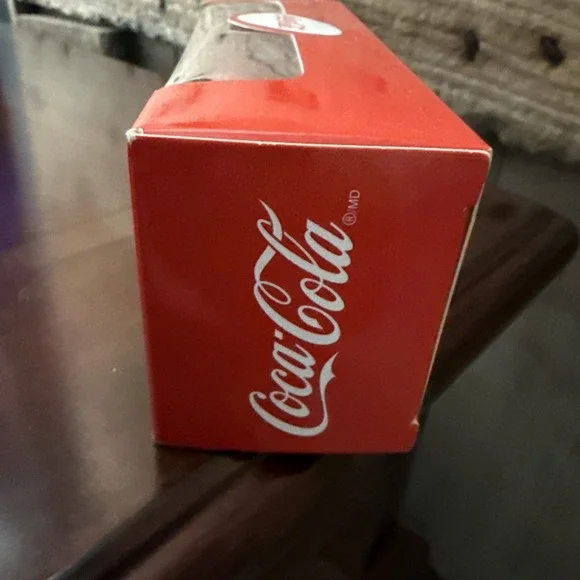 Coca-Cola 1937 Bottle Truck Diecast 1:87 Scale - Picture 6 of 10